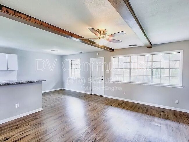 Building Photo - 10946 Gulf Valley