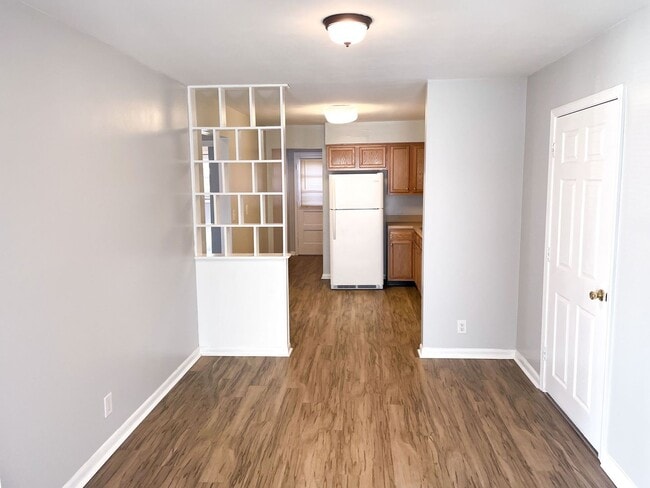Building Photo - 3861 Darlene Dr