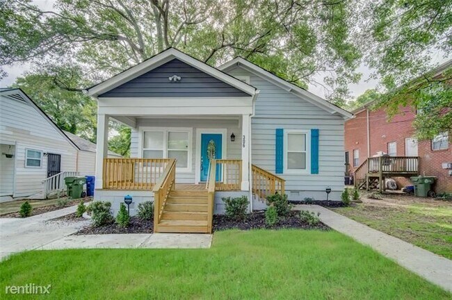 Primary Photo - 4 br, 3 bath House - 306 ATWOOD Street SW