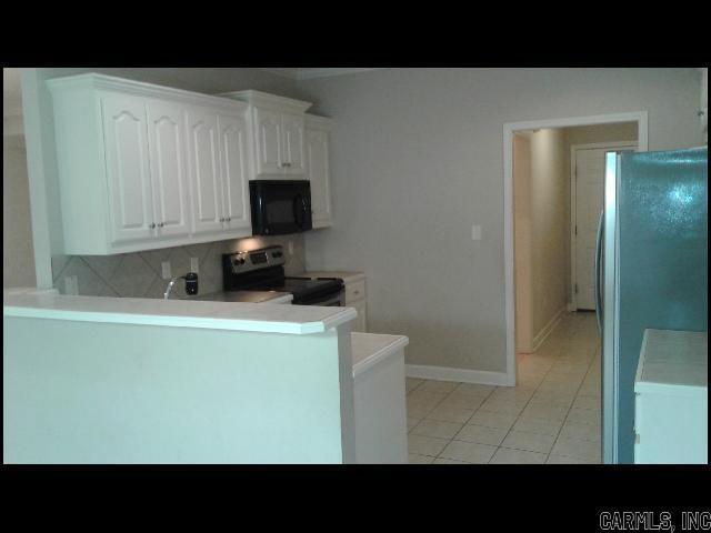 Building Photo - 31 Congressional Dr