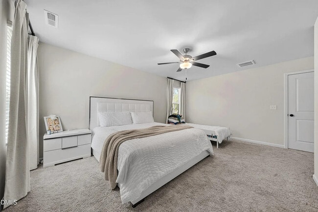 Building Photo - Live Like a Homeowner - Lease to Own