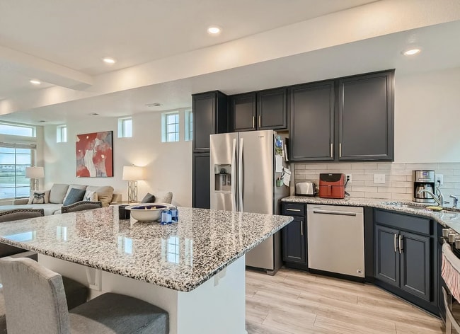 Building Photo - 10003 Yampa Ct