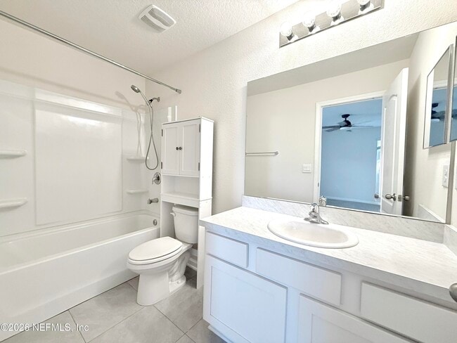 Building Photo - 7670 Legacy Trl