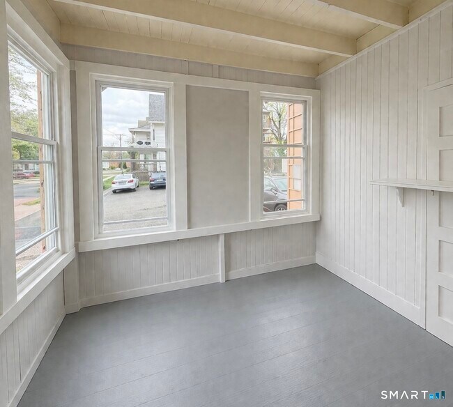 Building Photo - 22 Park Rd