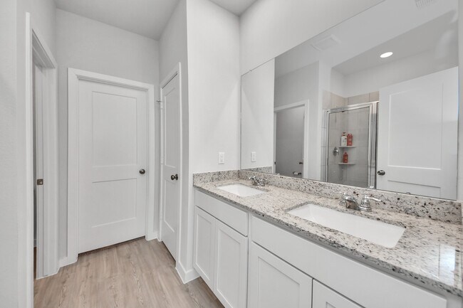 Building Photo - 5806 Quest Valley Dr