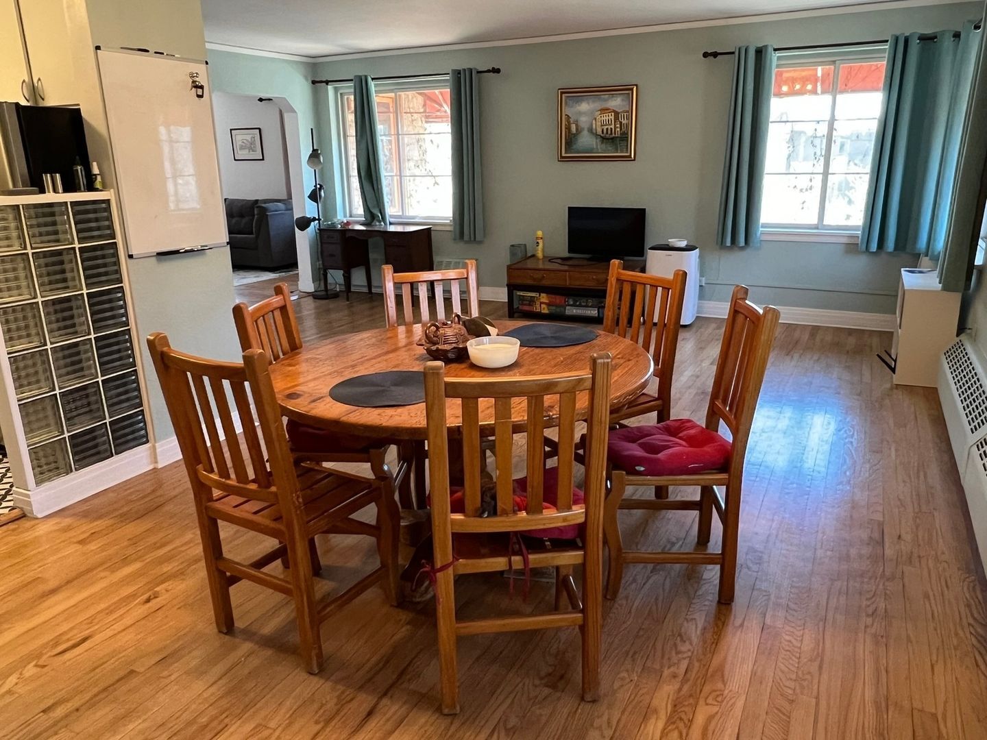 Building Photo - 1029 Pennsylvania St