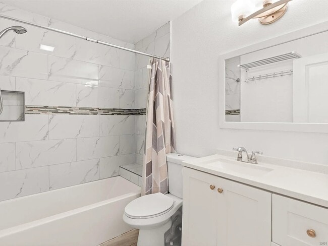 Building Photo - 6252 Alderley St