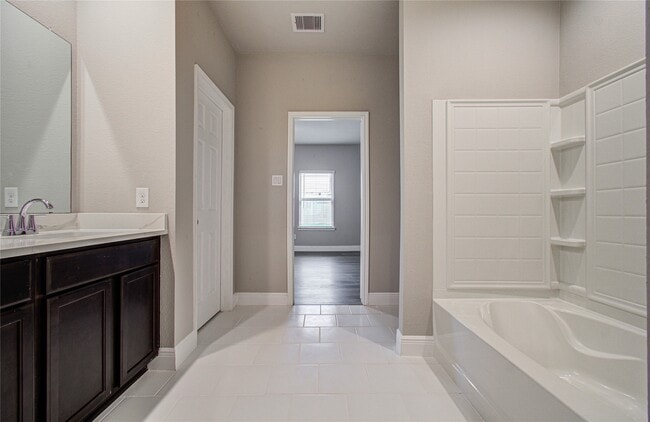 Building Photo - 2503 Joyful Forest Dr