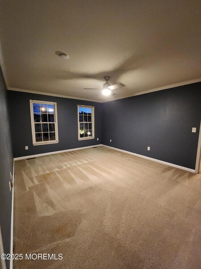 Building Photo - 42 Vardon Way