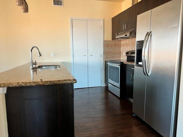 Building Photo - 1100 W Trinity Mills Rd