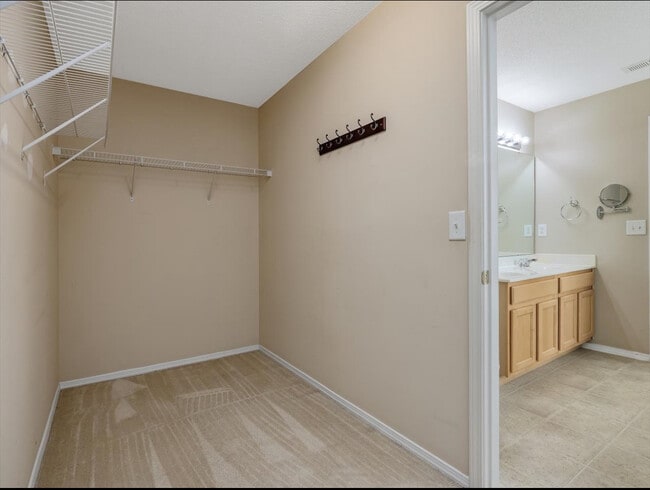 Building Photo - 4810 Rockport Dr