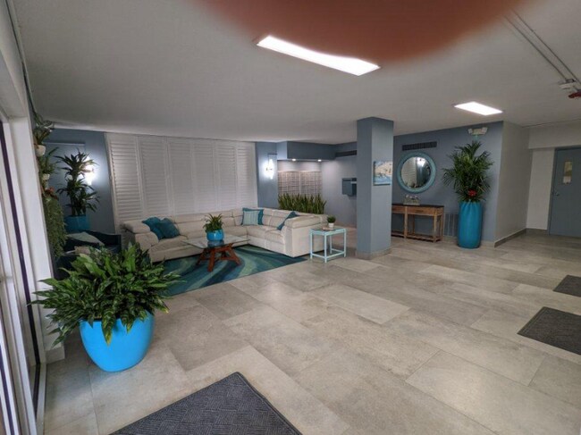 Building Photo - 205 Florida A1A