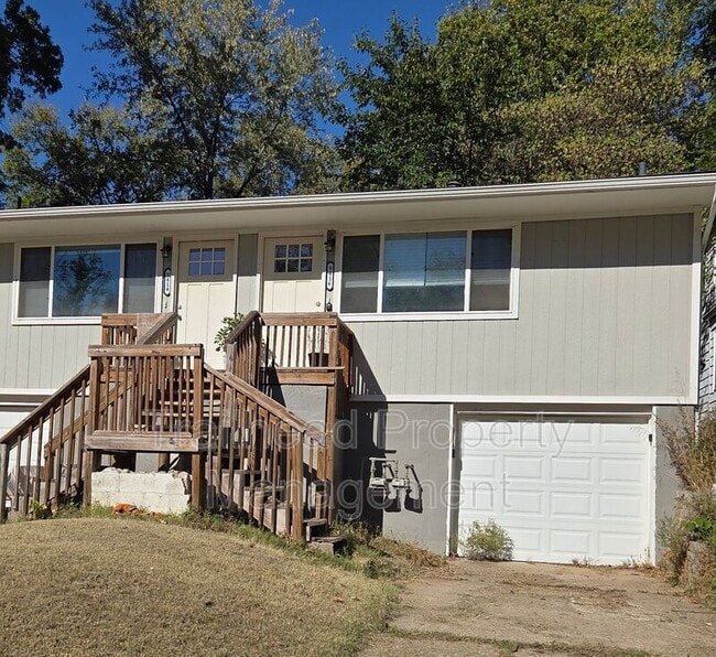 Primary Photo - 9416 East 14th St S