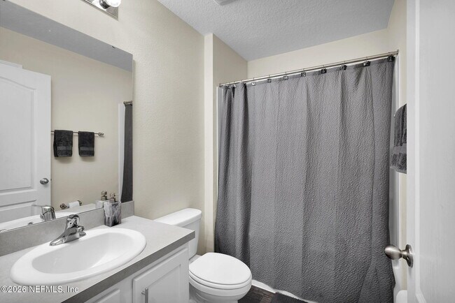 Building Photo - 65343 River Glen Pkwy