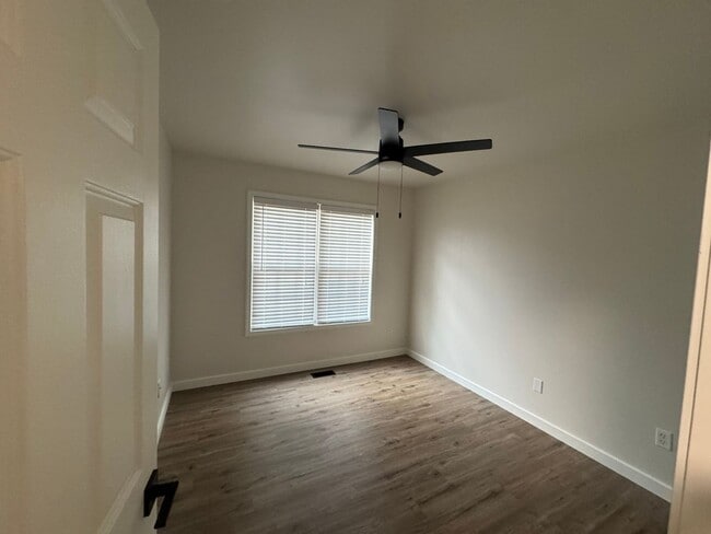 Building Photo - 4308 Shadowmoss Ct