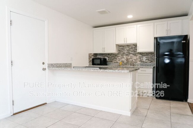 Building Photo - 10095 Nebula Way
