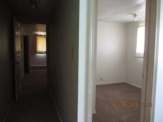 Building Photo - 2215 Simpson Ave