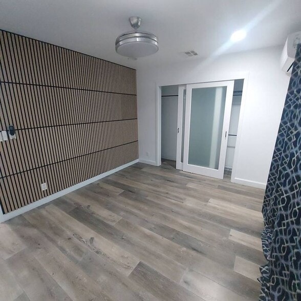 Building Photo - 445 E Francis St