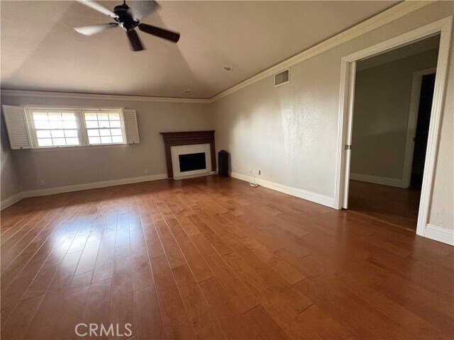 Building Photo - 1740 Orangewood Ave