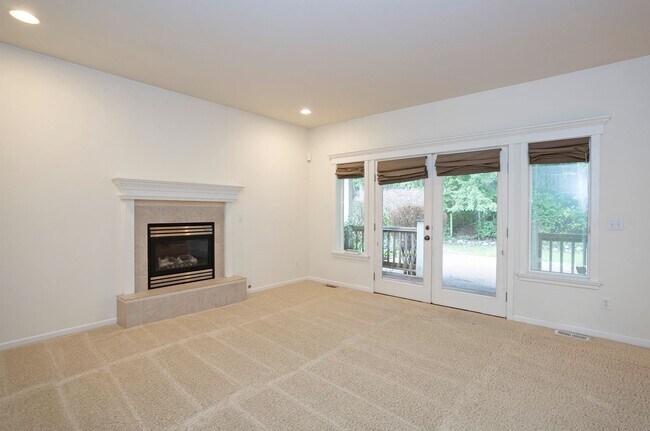 Building Photo - Beautiful Craftsman Home for Rent on Fox Island