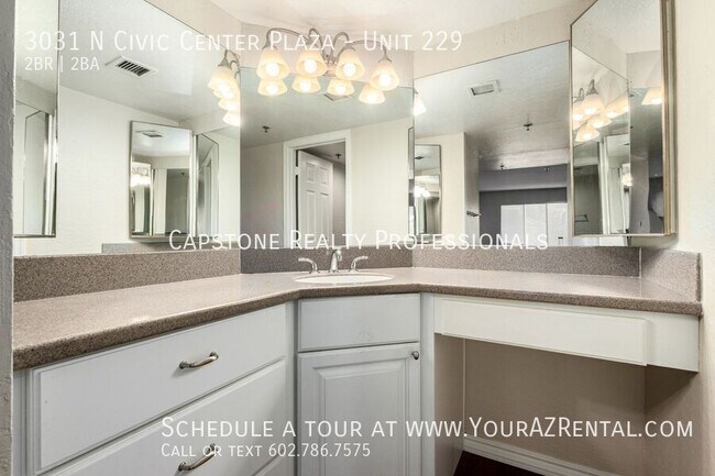 Building Photo - 3031 N Civic Center Plaza