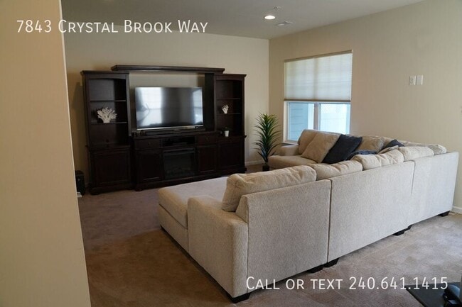 Building Photo - 7843 Crystal Brook Way