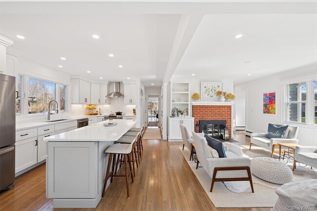 Building Photo - 580 Gin Ln