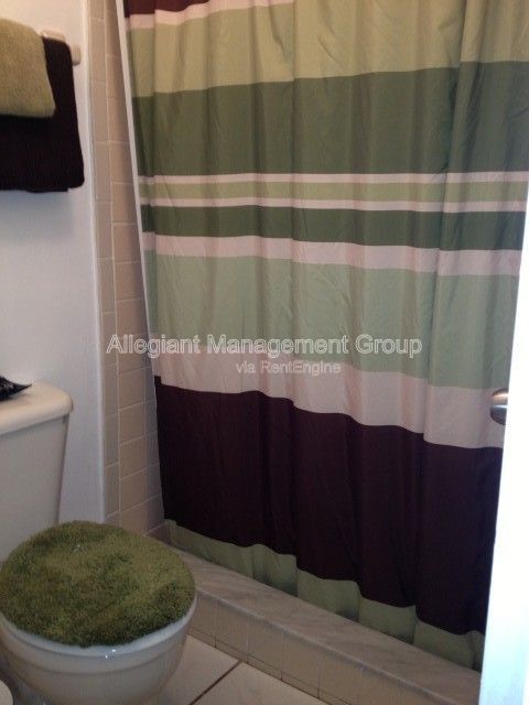 Building Photo - 2396 Turpin Dr