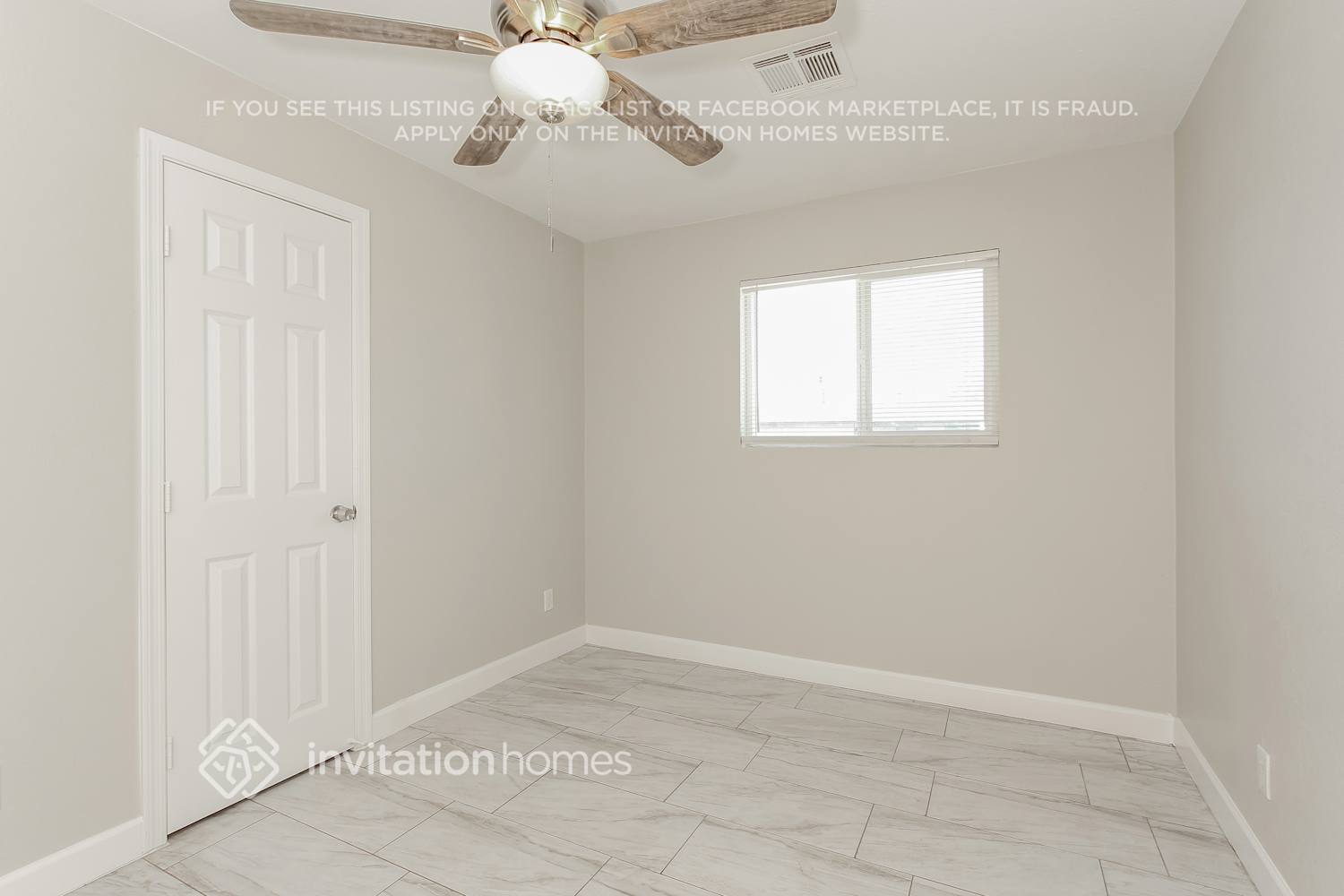 Building Photo - 12614 W Del Rio Ln