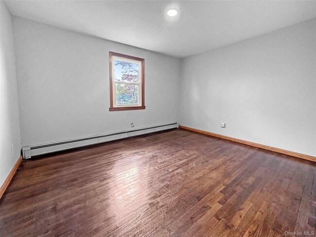 Building Photo - 143 Walter Ave