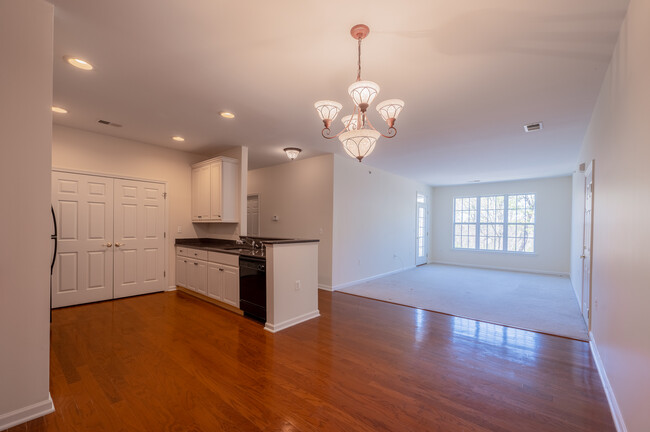 Living/dining room combo - 539 Sophee Ln