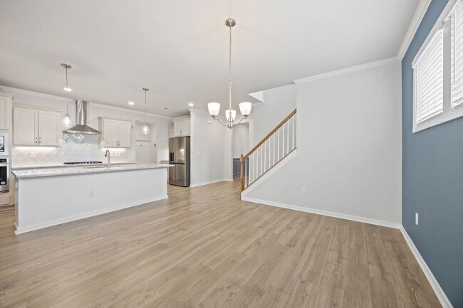 Building Photo - Beautiful, Gorgeous, New Contruction, 5 Bedroom, Garage, Bonus Room, Office, Pet Friendly!