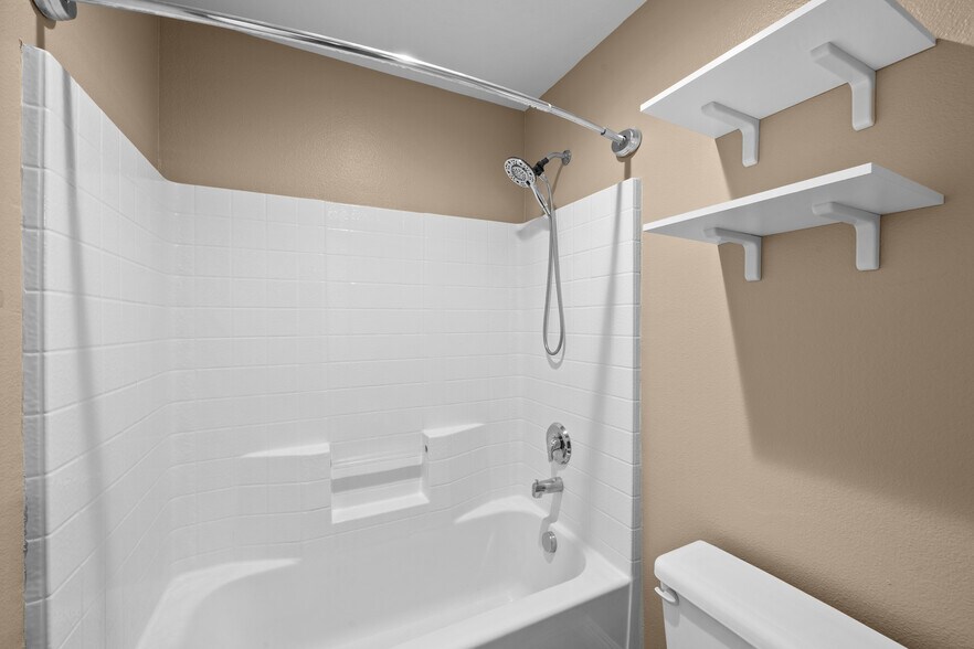 Building Photo - 38442 Wakefield Pl