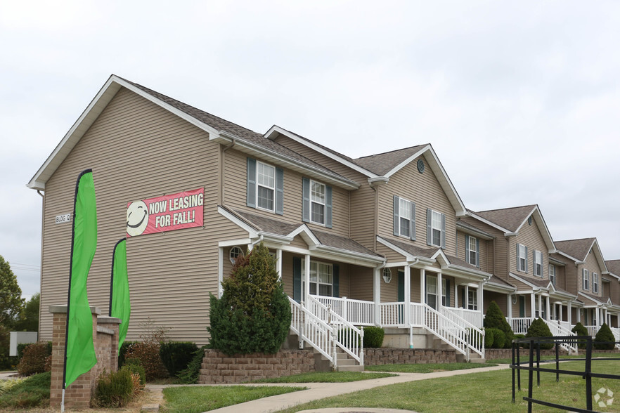 Building Photo - Aspen Court Apartments