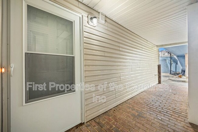 Building Photo - 9119 Spyglass Pl