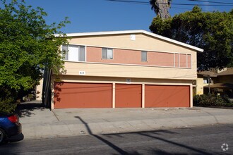 Building Photo - e917