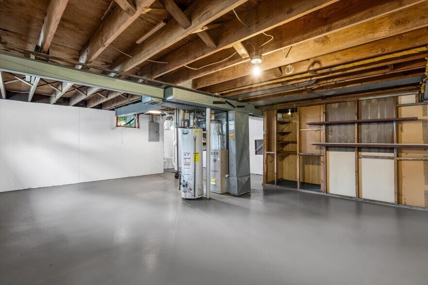 Building Photo - 765 Daniel Boone dr