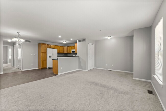 Building Photo - 13033 Turnberry