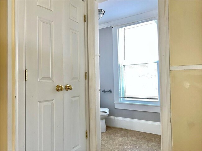 Building Photo - 90 Spring St