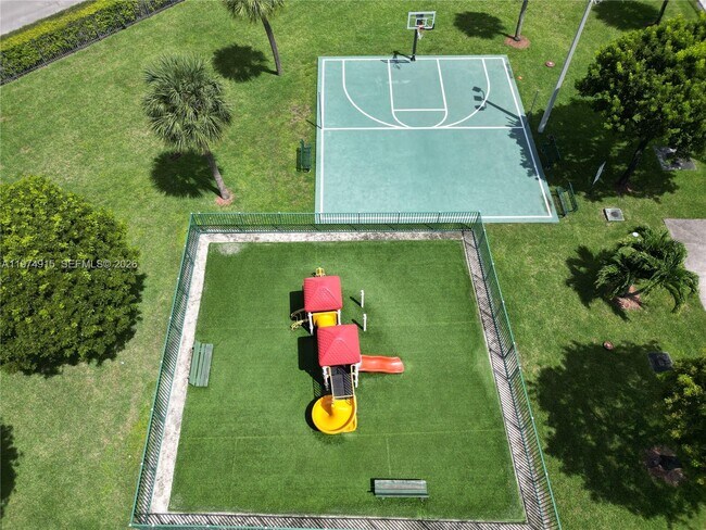 Building Photo - 10937 SW 181st Terrace