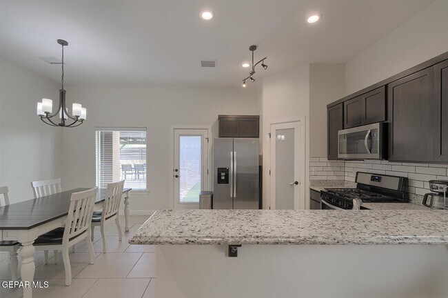 Building Photo - 14733 Tim Hardaway