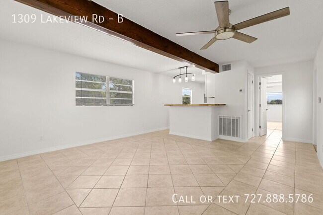 Building Photo - 1309 Lakeview Rd