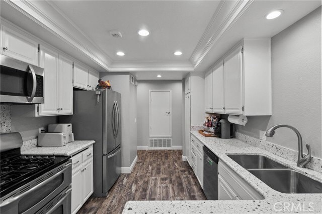 Building Photo - 18 Brookdale