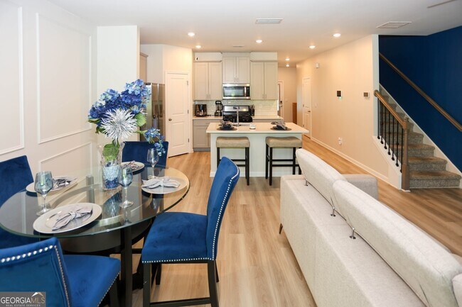 Building Photo - 5682 Plain Field Ln