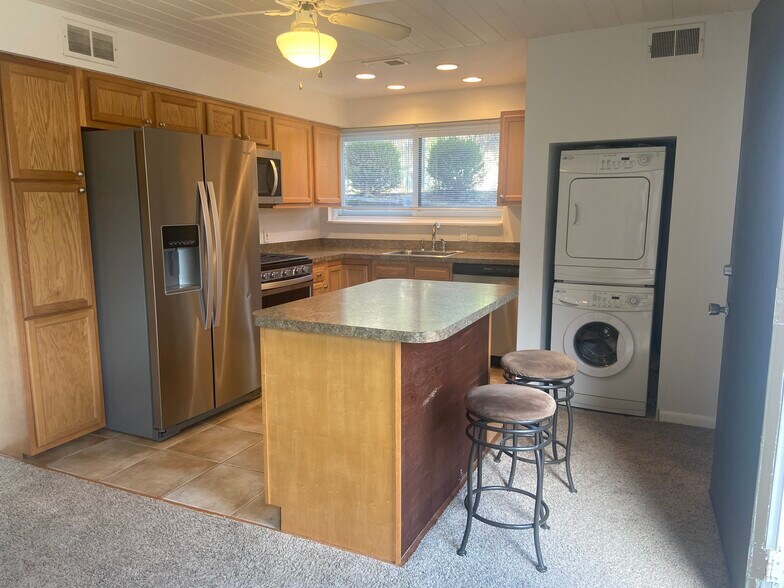 Kitchen - 7621 Carteret Rd