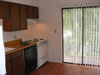 Building Photo - 638 S Campbell Ave