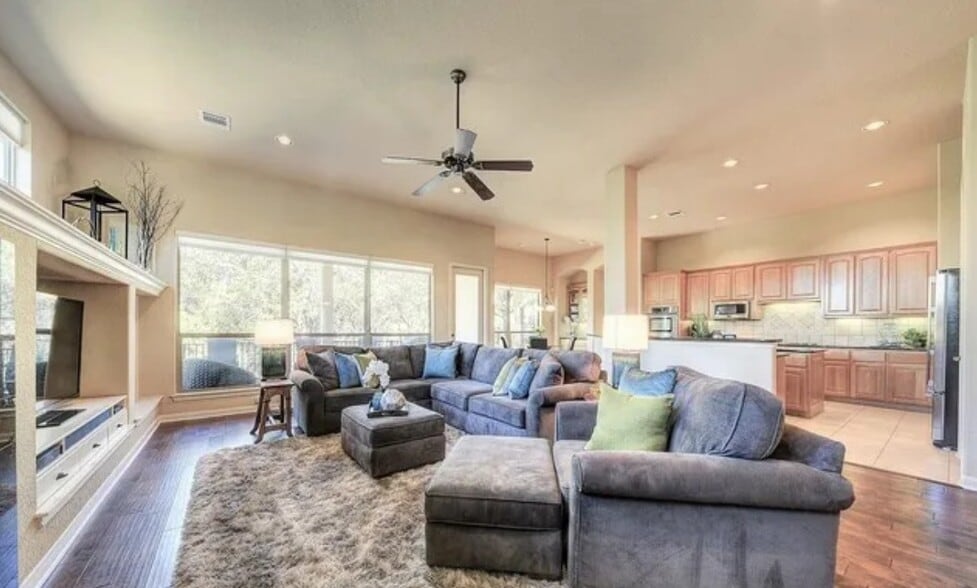 Building Photo - 3207 Medaris Ln