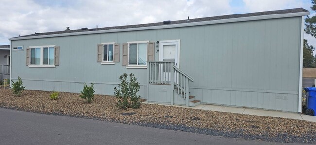 Building Photo - 5510 Clark Rd