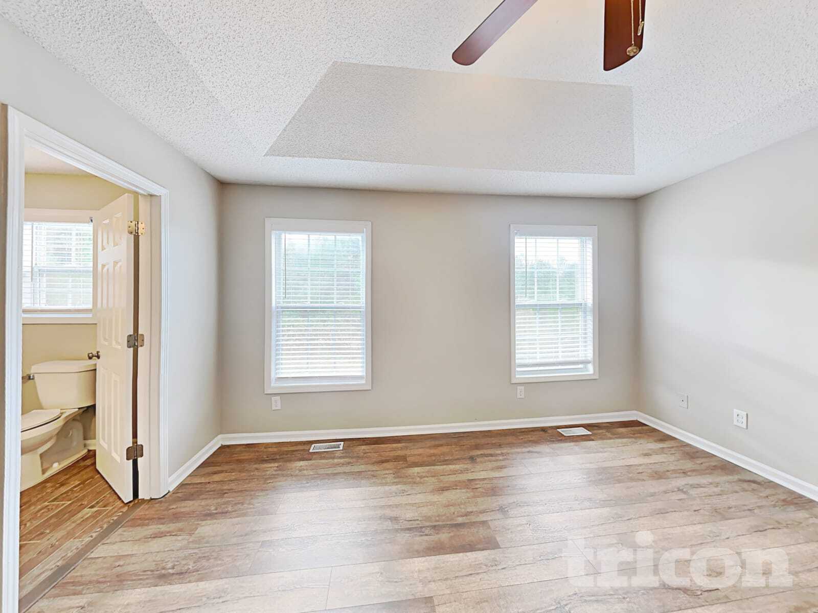 Building Photo - 115 Huntington Way