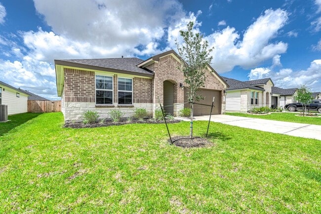 Building Photo - 1122 Fringed Bluestar Dr
